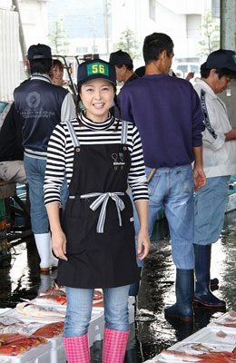 競りの様子 店主